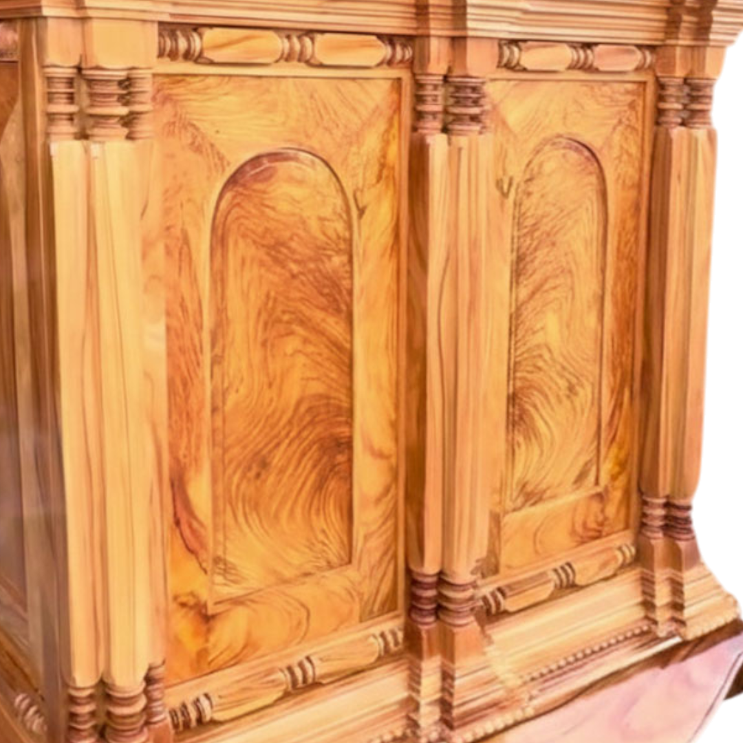 Chi tiết chạm khắc tủ thờ gỗ gõ đỏ cao cấp