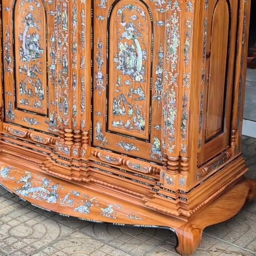 Kết cấu 15 trụ tủ thờ gỗ Gõ Đỏ tự nhiên