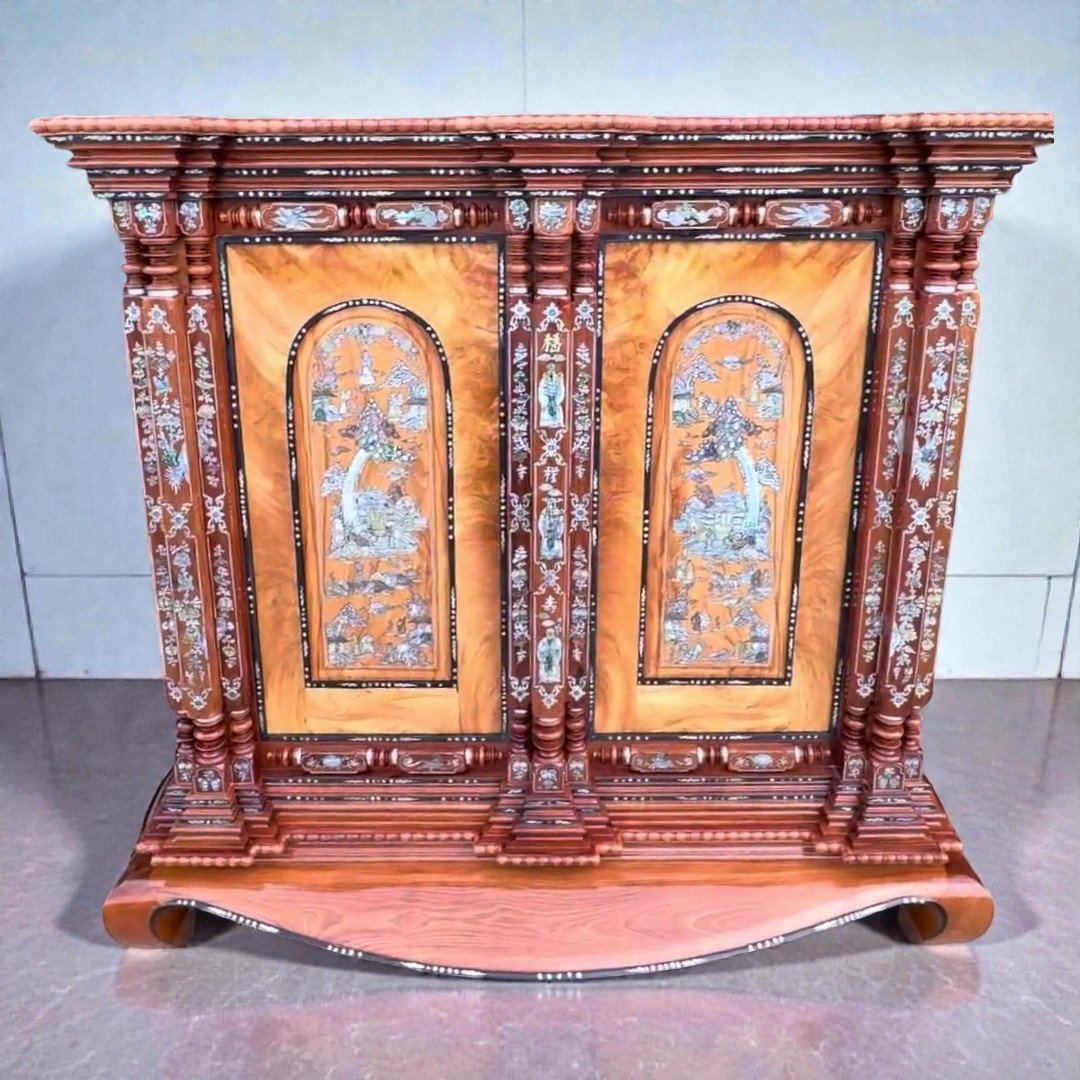 Tủ thờ đẹp 9 trụ căm xe gõ đỏ gỗ tự nhiên cao cấp