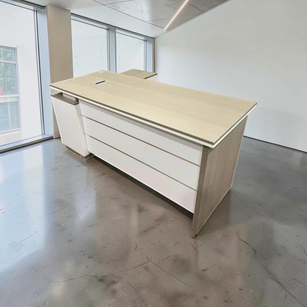 Bàn Giám Đốc Cao Cấp