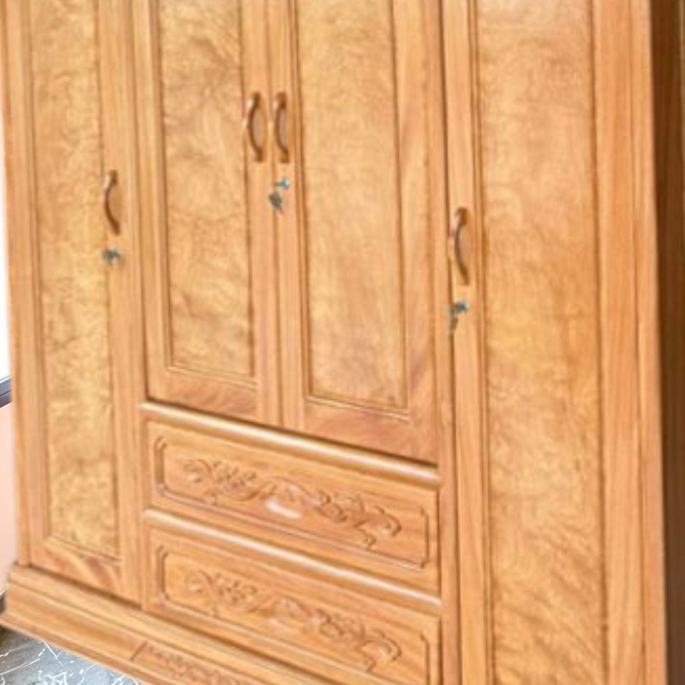 Chi tiết tủ quần áo gỗ gõ đỏ 4 cánh