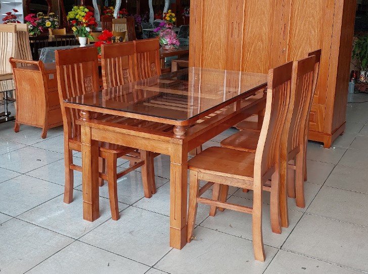 Mẫu Bàn Ăn Gỗ Hiện Đại