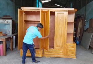 Mẫu Tủ Quần Áo Gỗ Tự Nhiên Hiện Đại