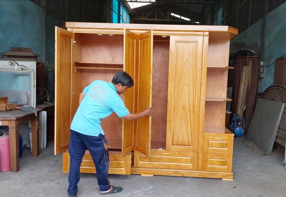 Mẫu Tủ Quần Áo Gỗ Tự Nhiên Hiện Đại