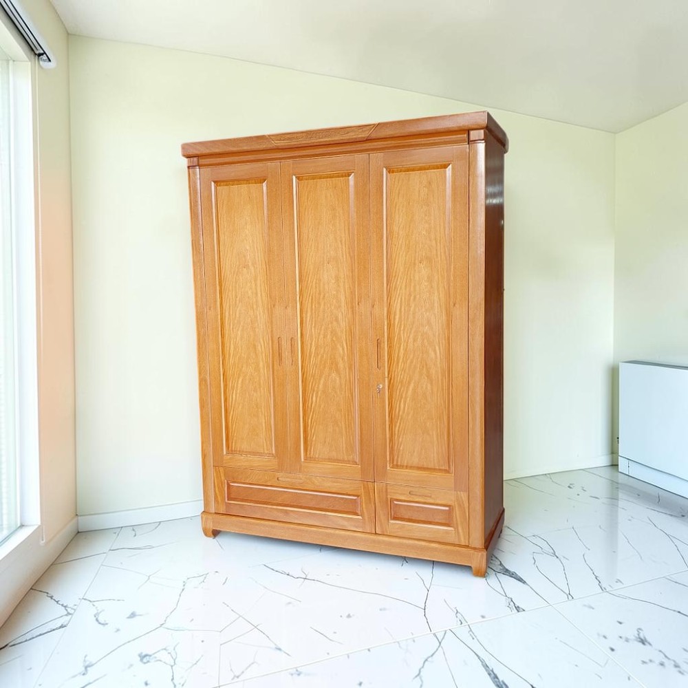 Tủ quần áo gỗ tự nhiên TPHCM