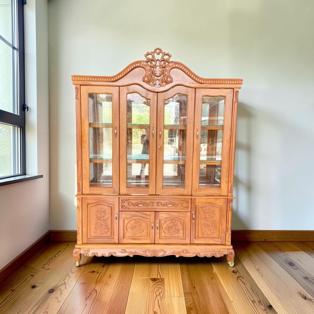 Tủ rượu âm tường đẹp