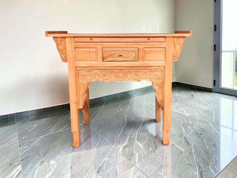 Tủ Thờ Gỗ Tự Nhiên Đẹp Chuẩn Phong Thủy: Cẩm Nang Chọn Mua Từ Người Thợ Tủ thờ gia tiên