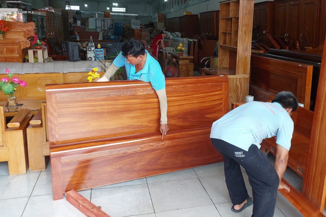 Giường ngủ gỗ tự nhiên vân cẩm Giường gỗ tự nhiên vân cẩm 1m8