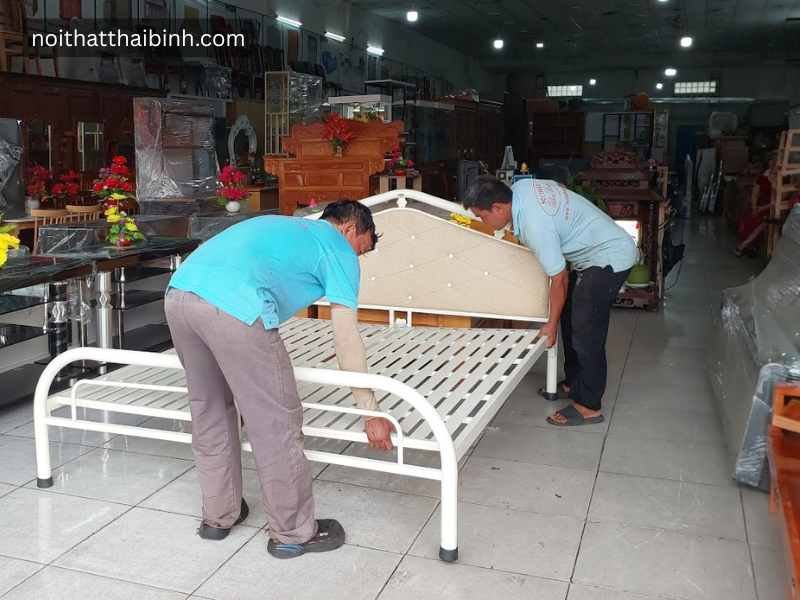 Giường sắt sơn tỉnh điện cao cấp Giường sắt cao cấp