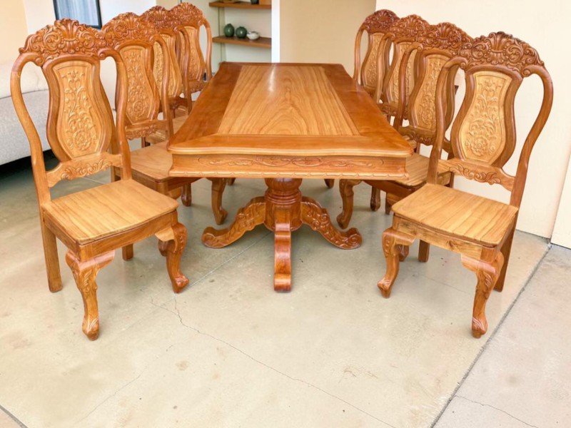 Mách bạn những cách chọn bàn ghế hạng sang Lời khuyên mua bàn ăn gỗ