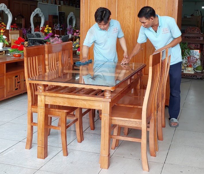 Bàn ăn gỗ xoan đào