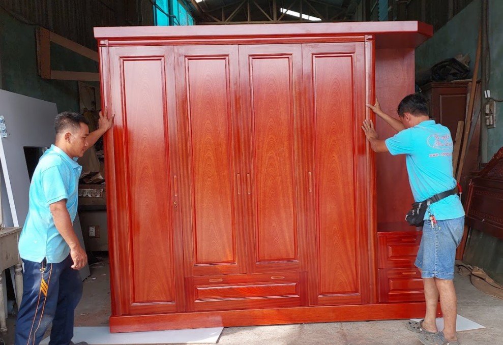 Tủ quần áo gỗ tự nhiên