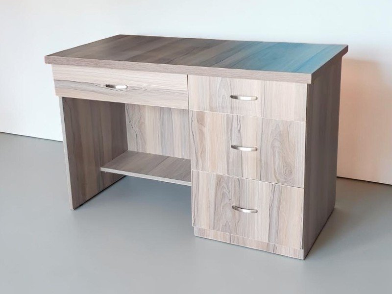 Bàn giám đốc gỗ tự nhiên sang trọng và đẳng cấp mẫu bàn giám đốc gỗ tự nhiên hoàn thiện sơn PU mờ