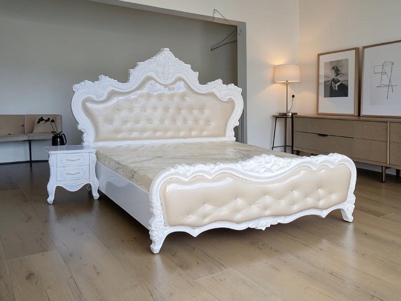 giường gỗ sồi nga 1m6 tại TPHCM