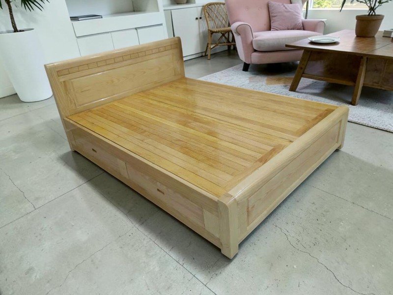 giường gỗ sồi nga 1m6 tại TPHCM