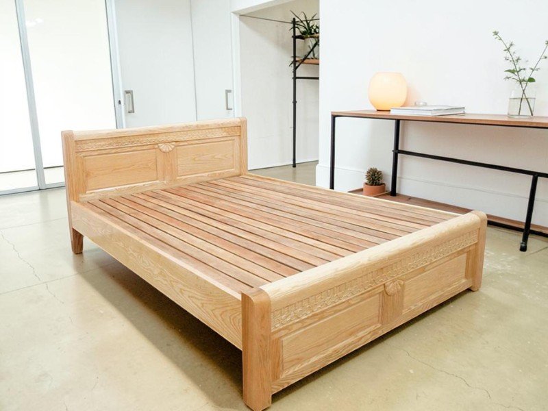 giường gỗ sồi nga 1m6 tại TPHCM