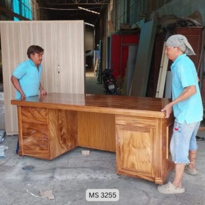 Bàn làm việc gỗ tự nhiên bền bỉ