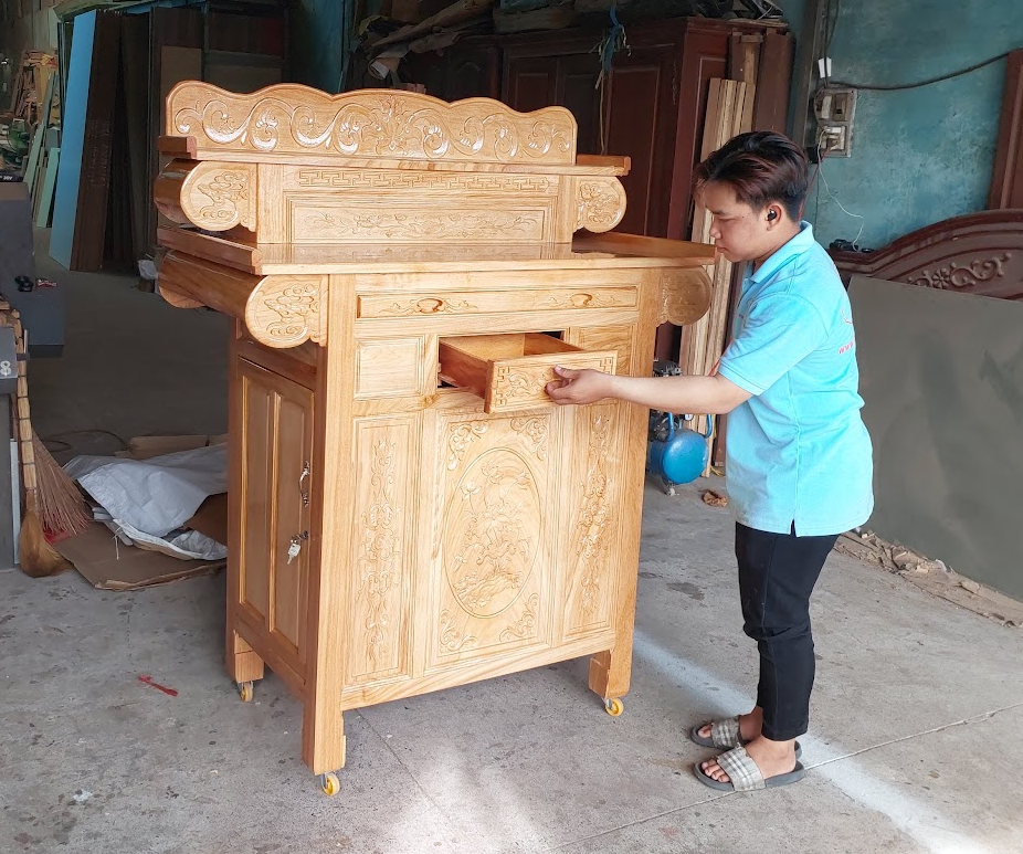 Tủ thờ bụng phệ gỗ gõ đỏ tự nhiên 3468