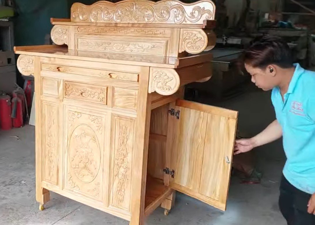 Bàn thờ gỗ gõ đỏ hiện đại MS 3233 Bàn thờ gia tiên gỗ gõ đỏ hoàn thiện tại xưởng
