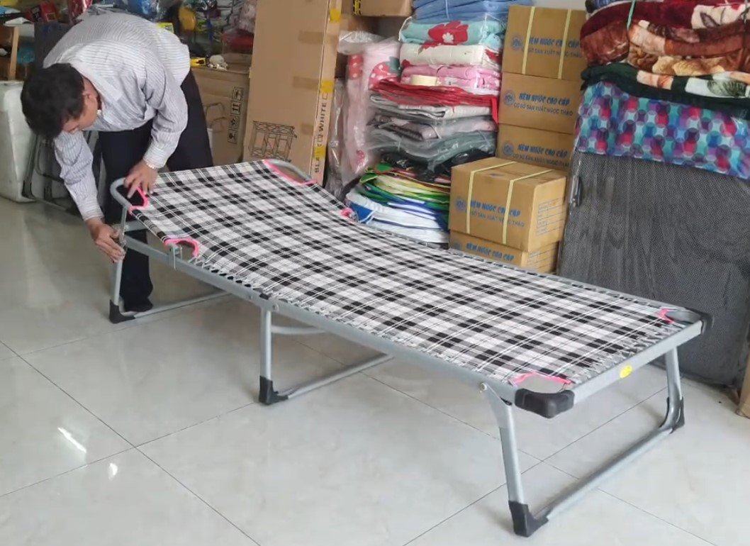 Giường bố xếp vải caro | Kích thước 90cm MS 3485 Giường bố xếp vải caro | Kích thước 90cm MS 3485