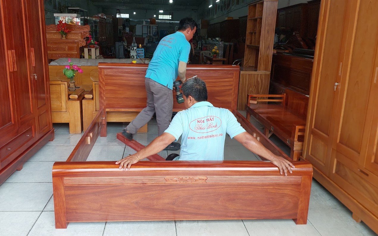 Giường gỗ kiểu dạt phản MS 3456 Giường gỗ kiểu dạt phản kích thước 1m8 trong phòng ngủ