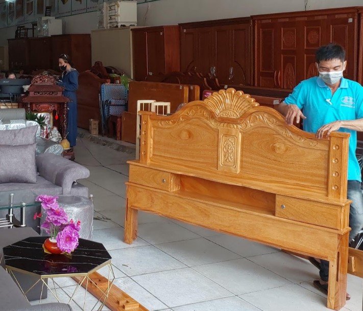 Giường ngủ gỗ gõ đỏ mẫu quạt MS 3097 Góc chân giường gỗ gõ đỏ vững chắc kiểu dáng cổ điển