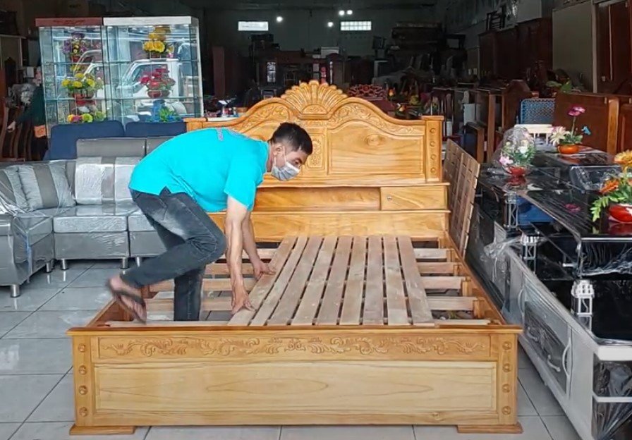 Giường ngủ gỗ gõ đỏ mẫu quạt MS 3097 Giường ngủ gỗ gõ đỏ mẫu quạt