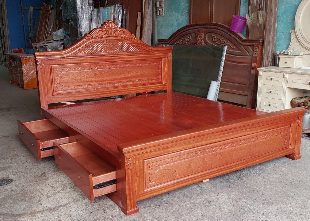 Góc chân giường gỗ xoan đào chắc chắn bền chắc