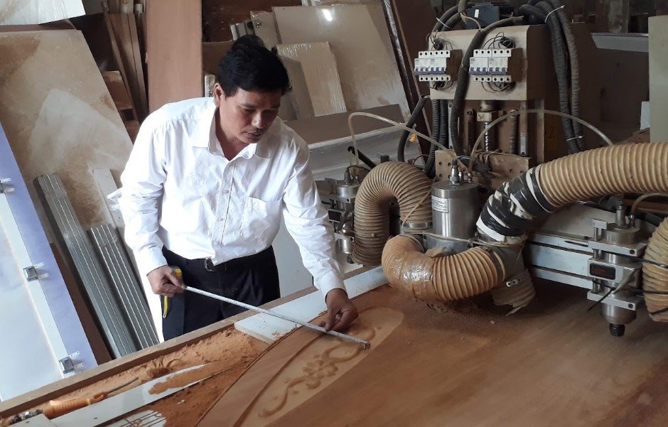 Vách ngăn phòng khách kết hợp kệ tivi MS 3019