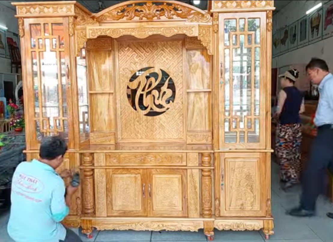 Tủ kệ tivi phòng khách gỗ gõ đỏ MS 3375 nhìn tổng thể