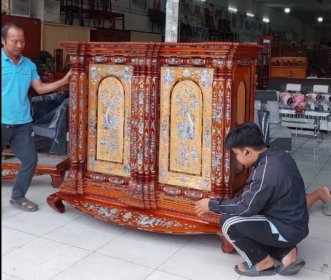 Tủ thờ cẩn xà cừ cao cấp gỗ căm xe 9 trụ