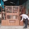 Vách ngăn phòng khách kết hợp kệ tivi