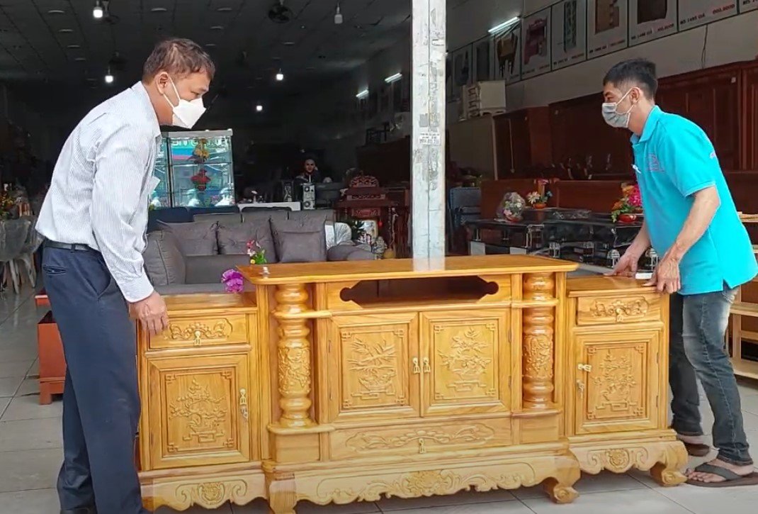 Tủ kệ tivi phòng khách gỗ gõ đỏ MS 3375