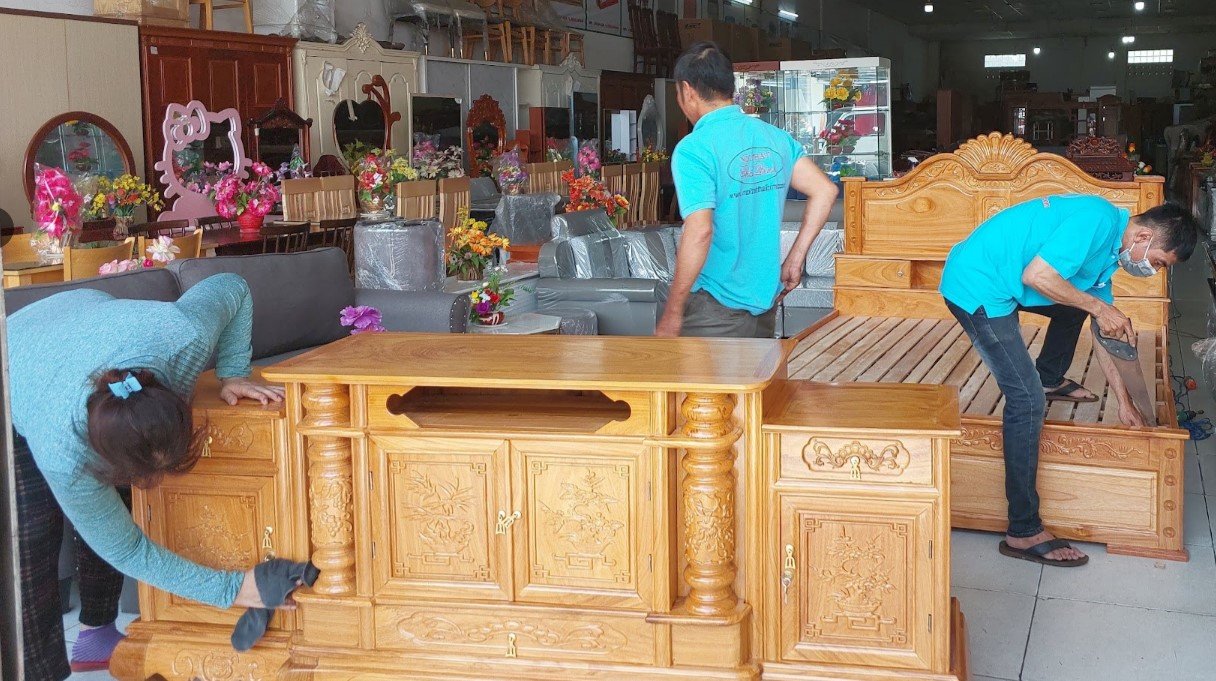 Tủ kệ tivi phòng khách gỗ gõ đỏ MS 3375