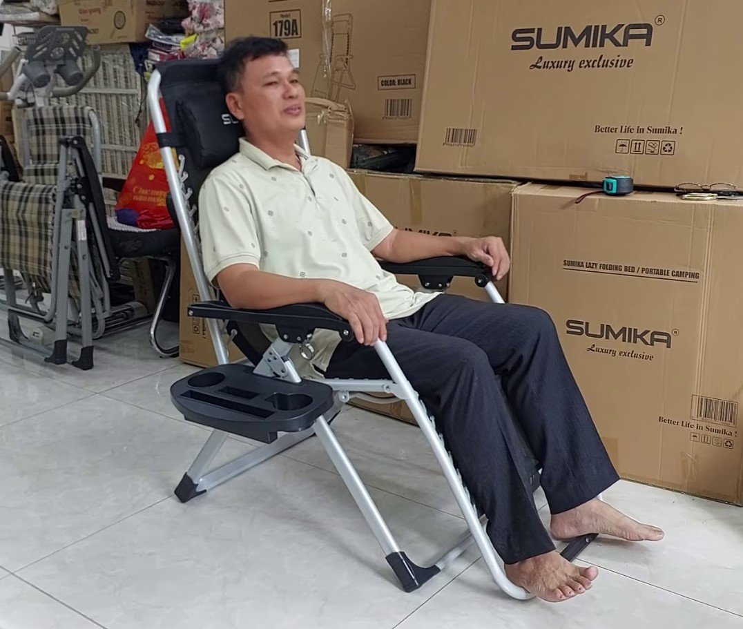 Ghế xếp thư giãn Sumika lưới đen khung xám ngoài trời