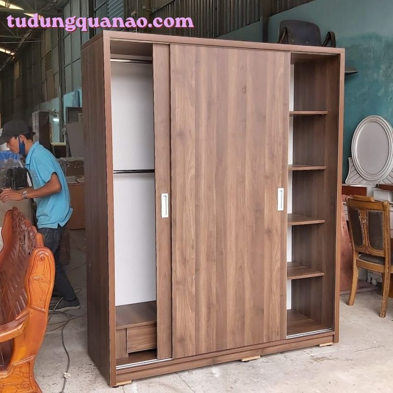 Tủ Quần Áo Cửa Lùa Hiện Đại MS 1297 - Giá Tốt Tại TPHCM Tủ quần áo vân gỗ melamine từ góc nghiêng